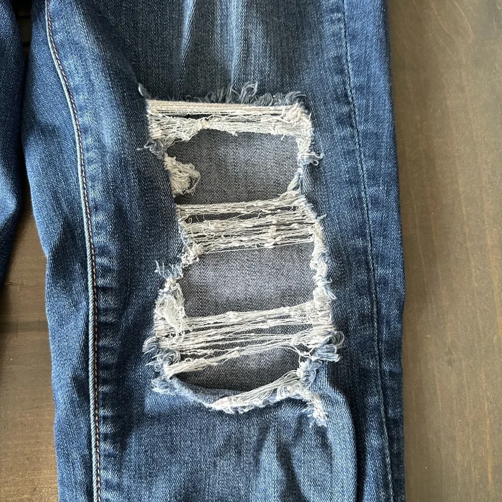 American Eagle highly distressed Jeggings - size 8 long - Picture 3 of 8